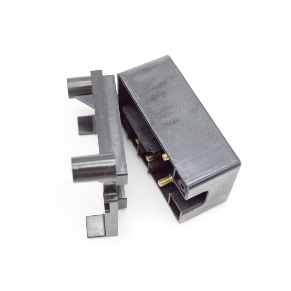 [RT990P04131] #04131/3 On/Off y Conector de pedal, para Máq. Domést. Tagrup 990P